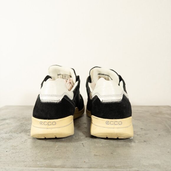Ecco Leather Suede Tennis Shoe Running Sneaker Comfort 39 8.5 - Picture 4 of 6